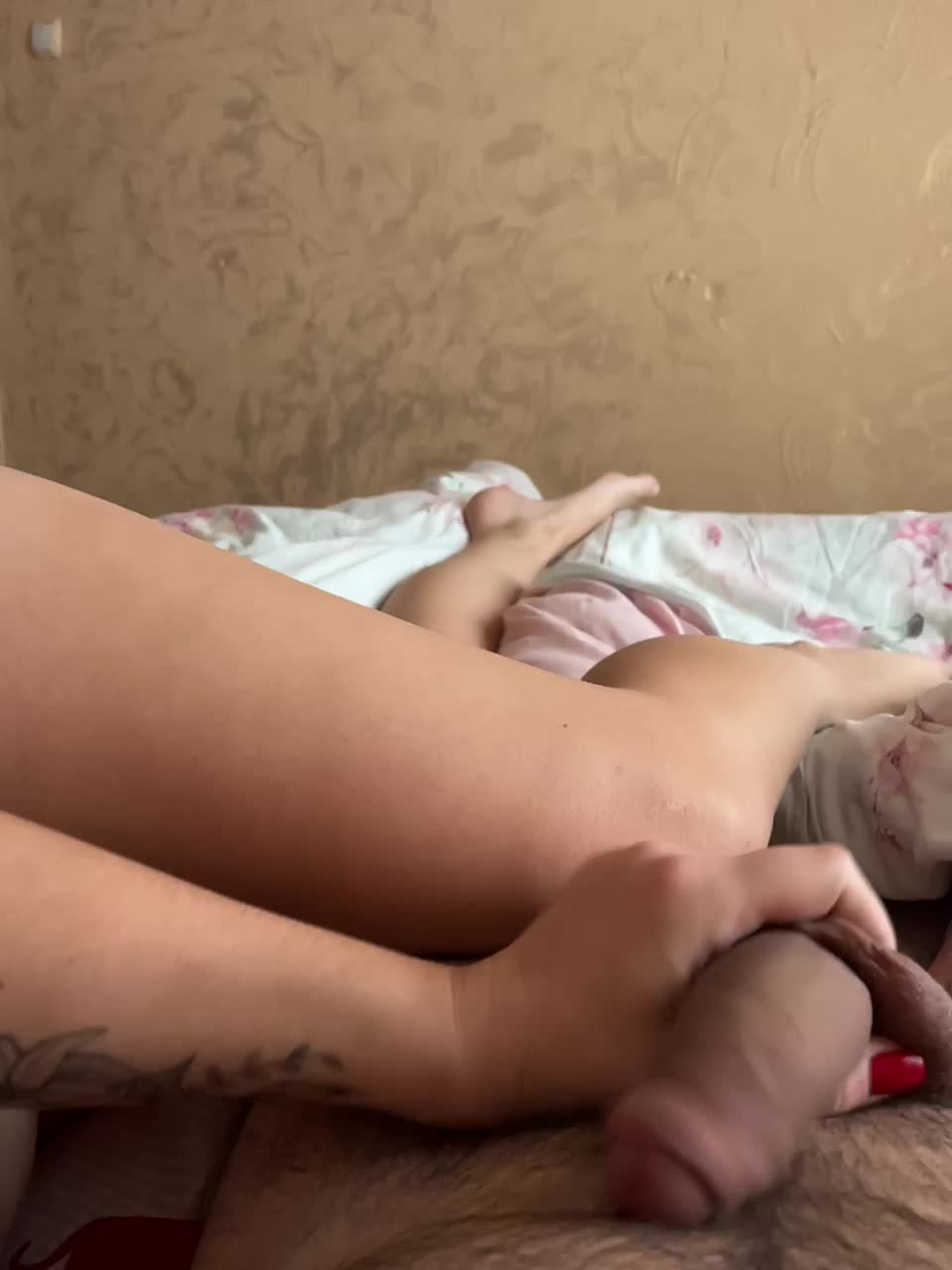 View or download file greta1 on 2024-11-12 from bongacams