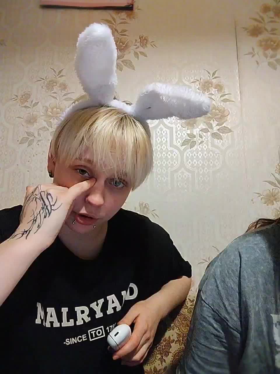 View or download file kittycolorfull on 2024-11-12 from bongacams