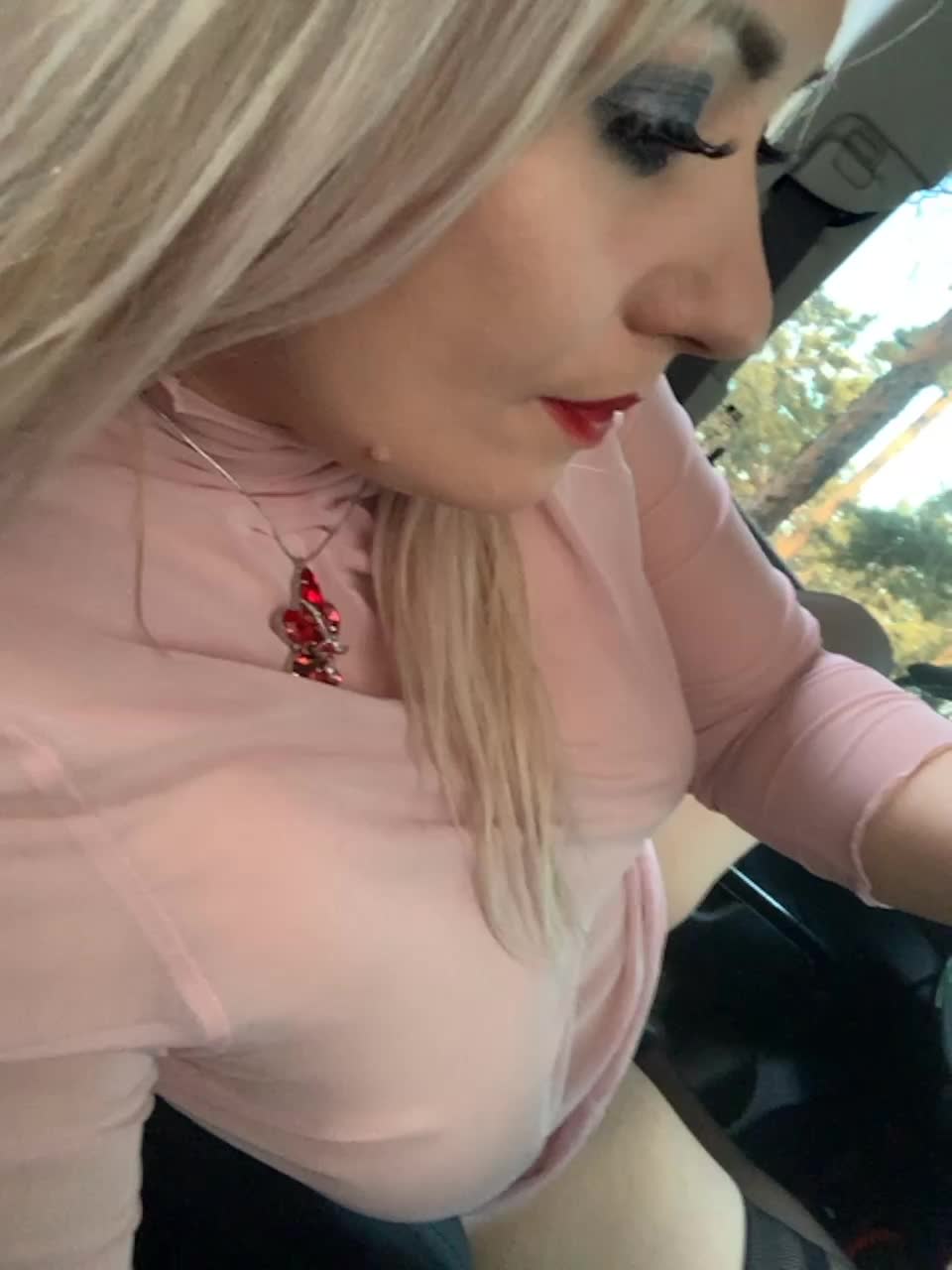 View or download file murkalux on 2024-11-13 from bongacams