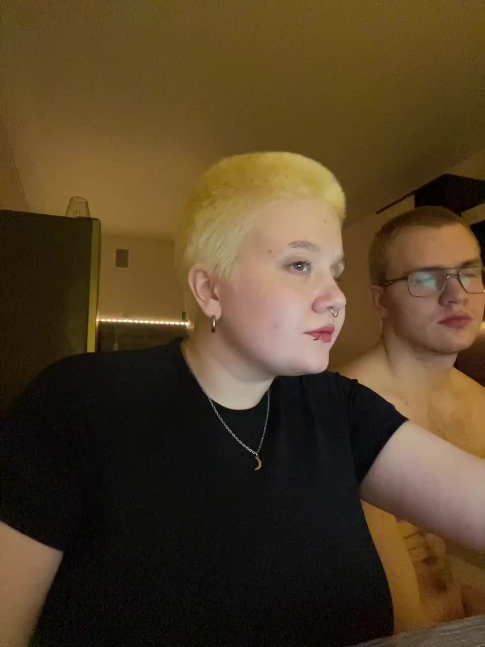 View or download file helluva on 2024-11-15 from bongacams