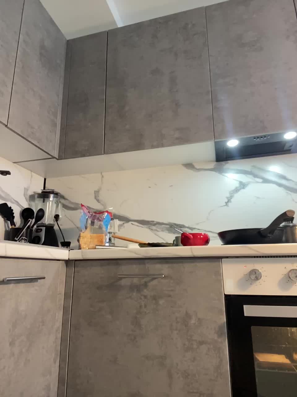 View or download file larivaisss on 2024-11-15 from bongacams