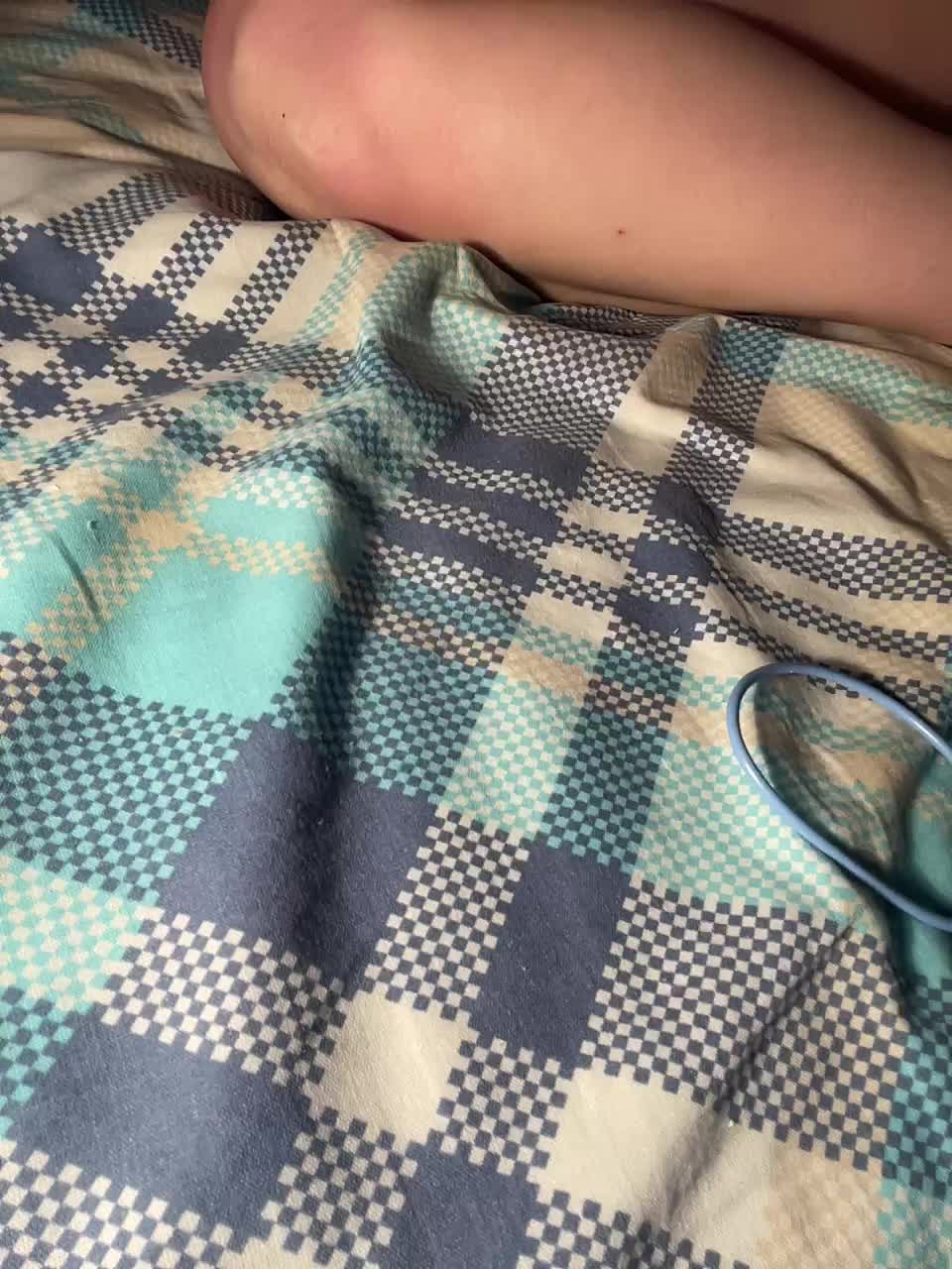 View or download file missqeen111345 on 2024-11-15 from bongacams