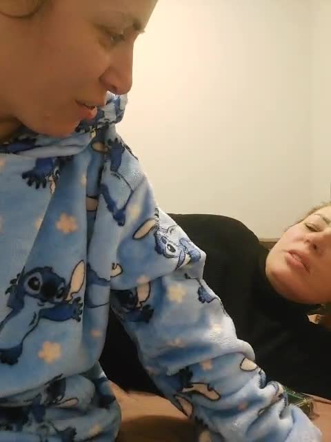 View or download file nika_riuna on 2024-11-15 from bongacams