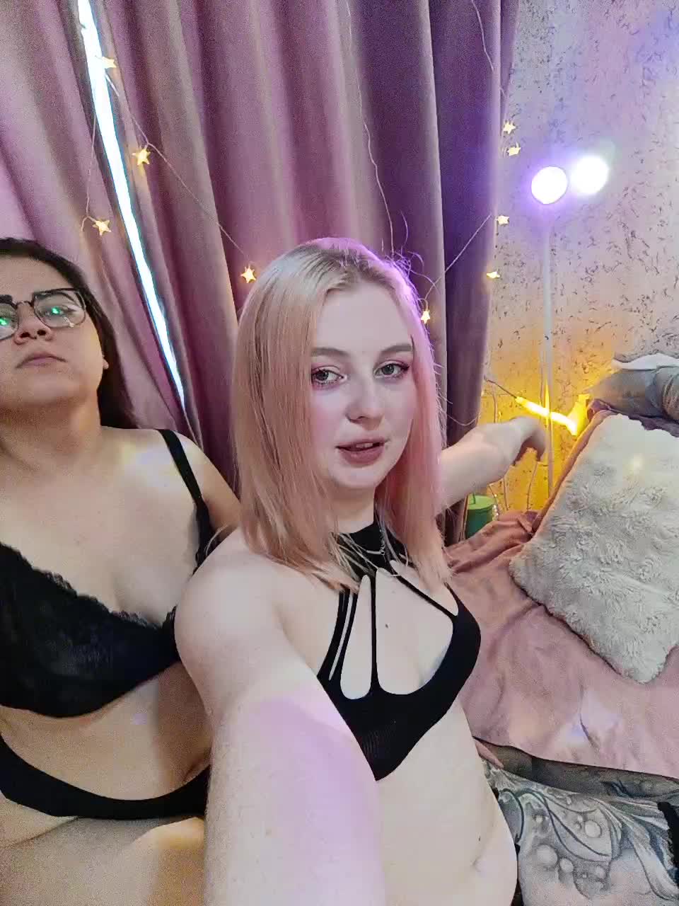 View or download file holydevils on 2024-11-16 from bongacams