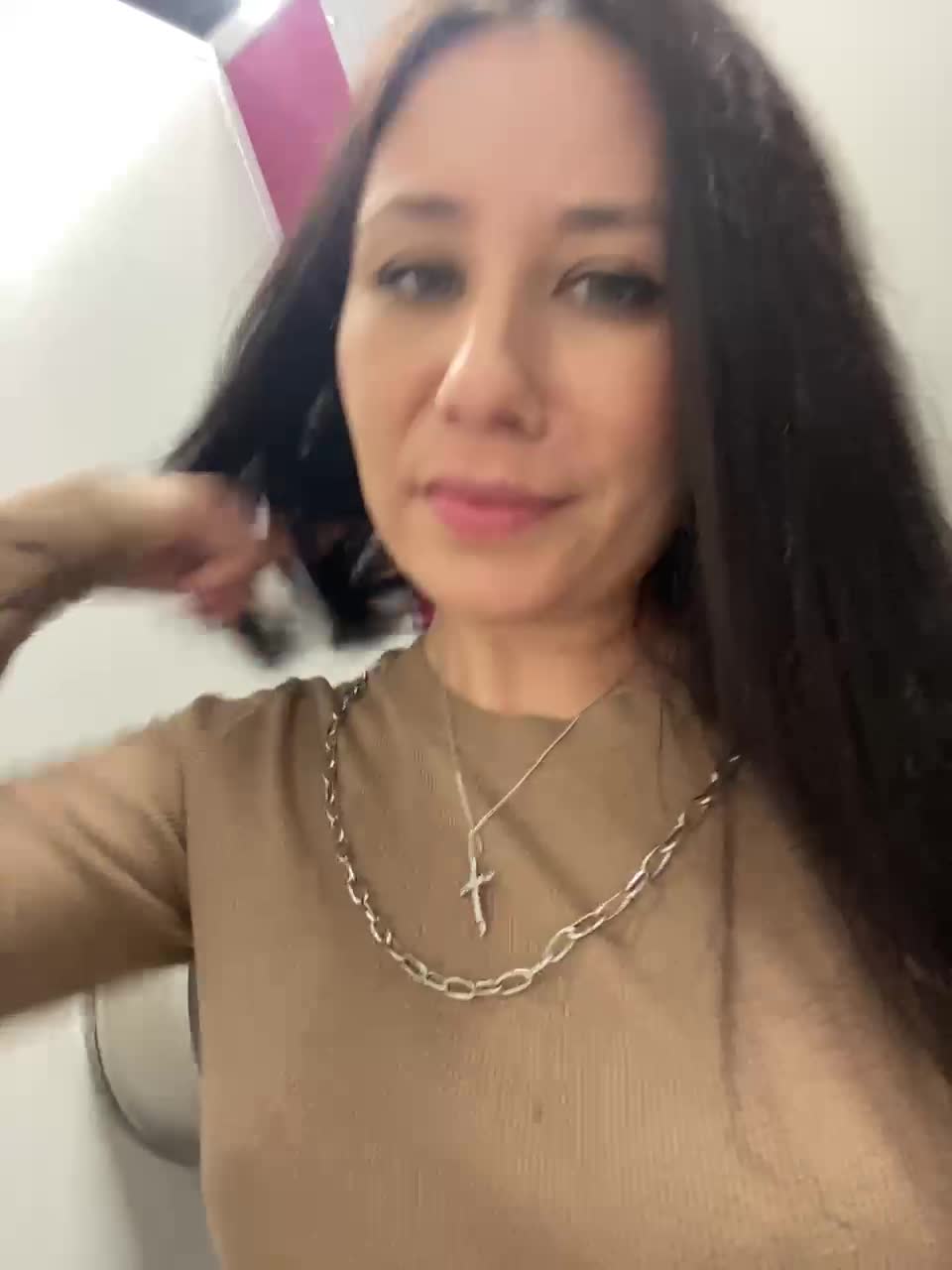 View or download file katpirs on 2024-11-18 from bongacams