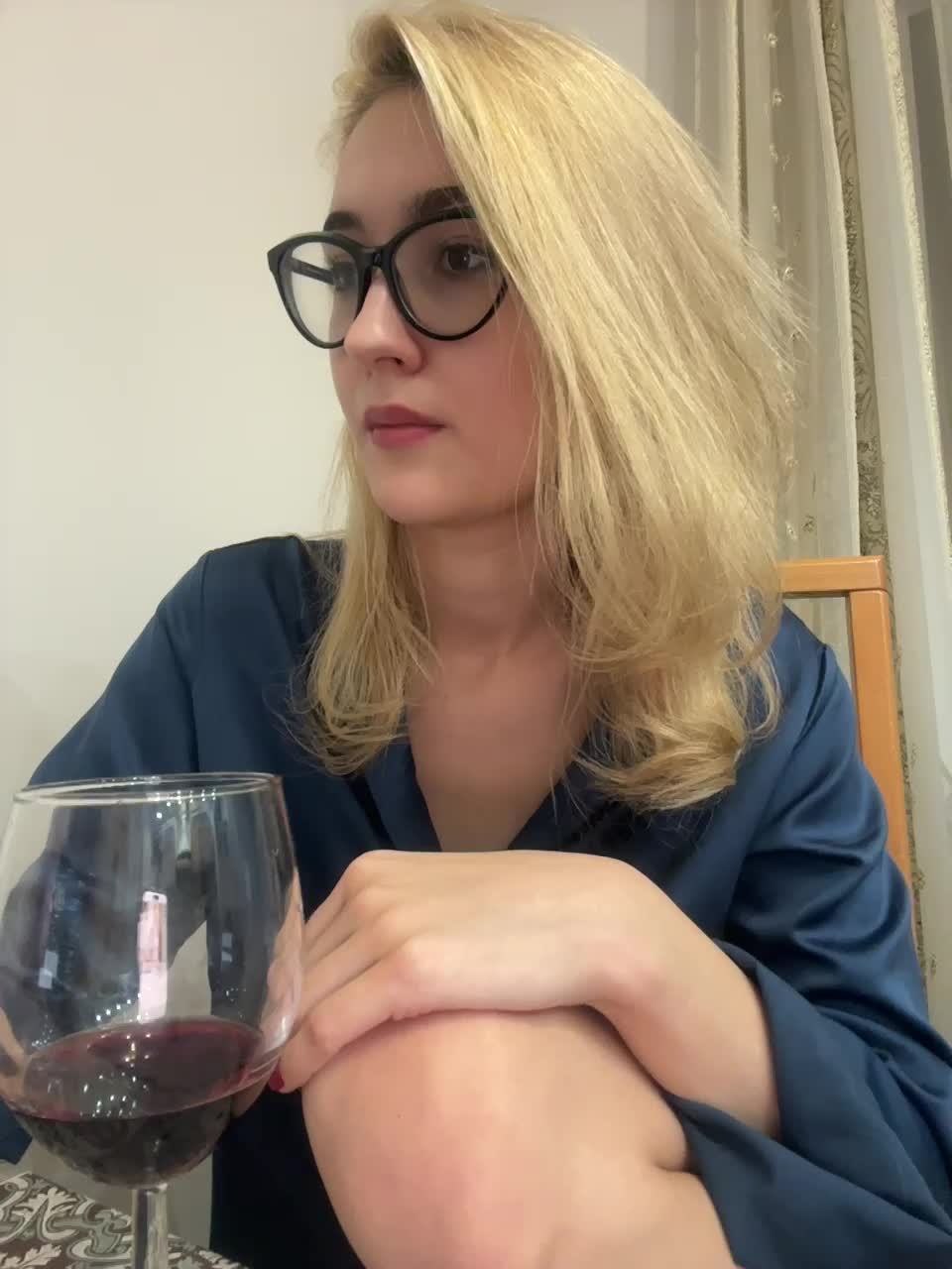 View or download file _lana_chester_ on 2024-11-21 from bongacams