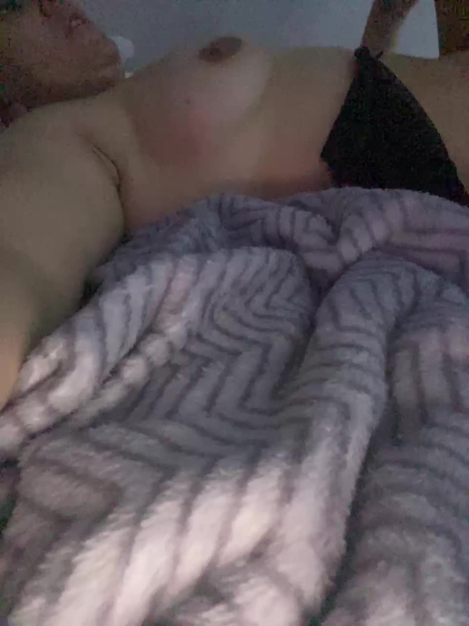 View or download file avdot_ya on 2024-11-22 from bongacams