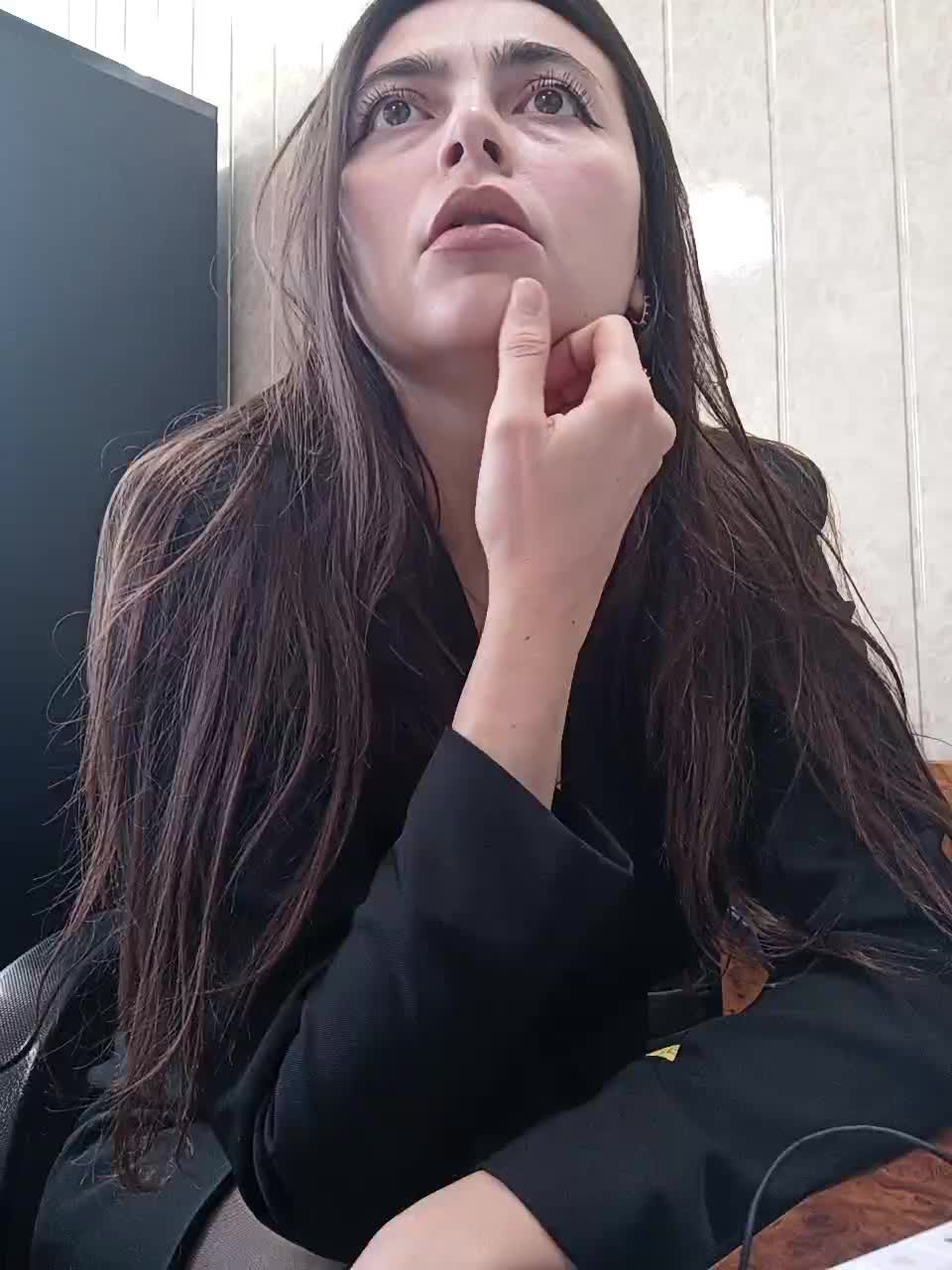 View or download file nikkysecrets on 2024-11-26 from bongacams