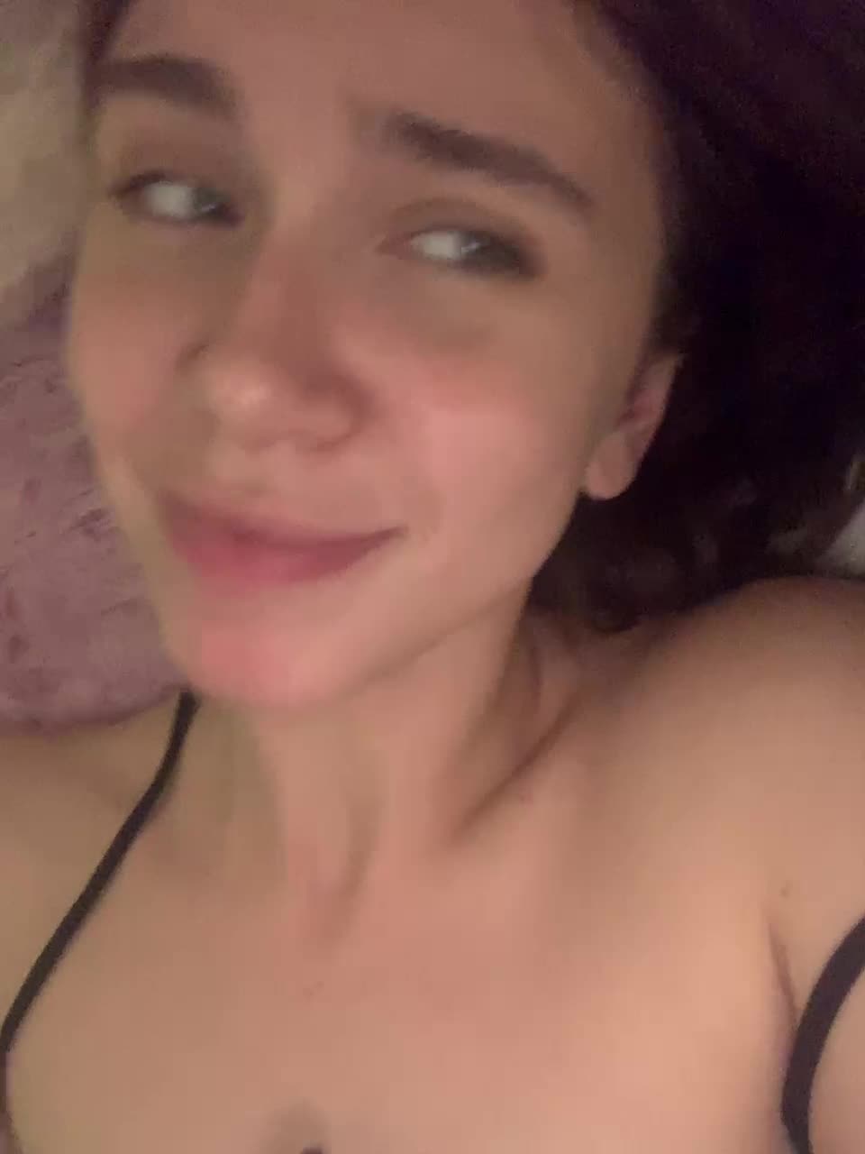 View or download file pizzahubb on 2024-11-26 from bongacams