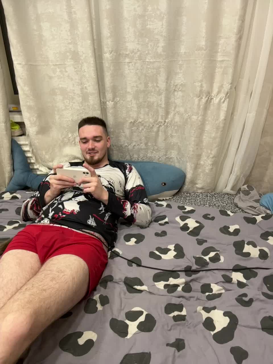 View or download file luckystar on 2024-11-29 from bongacams