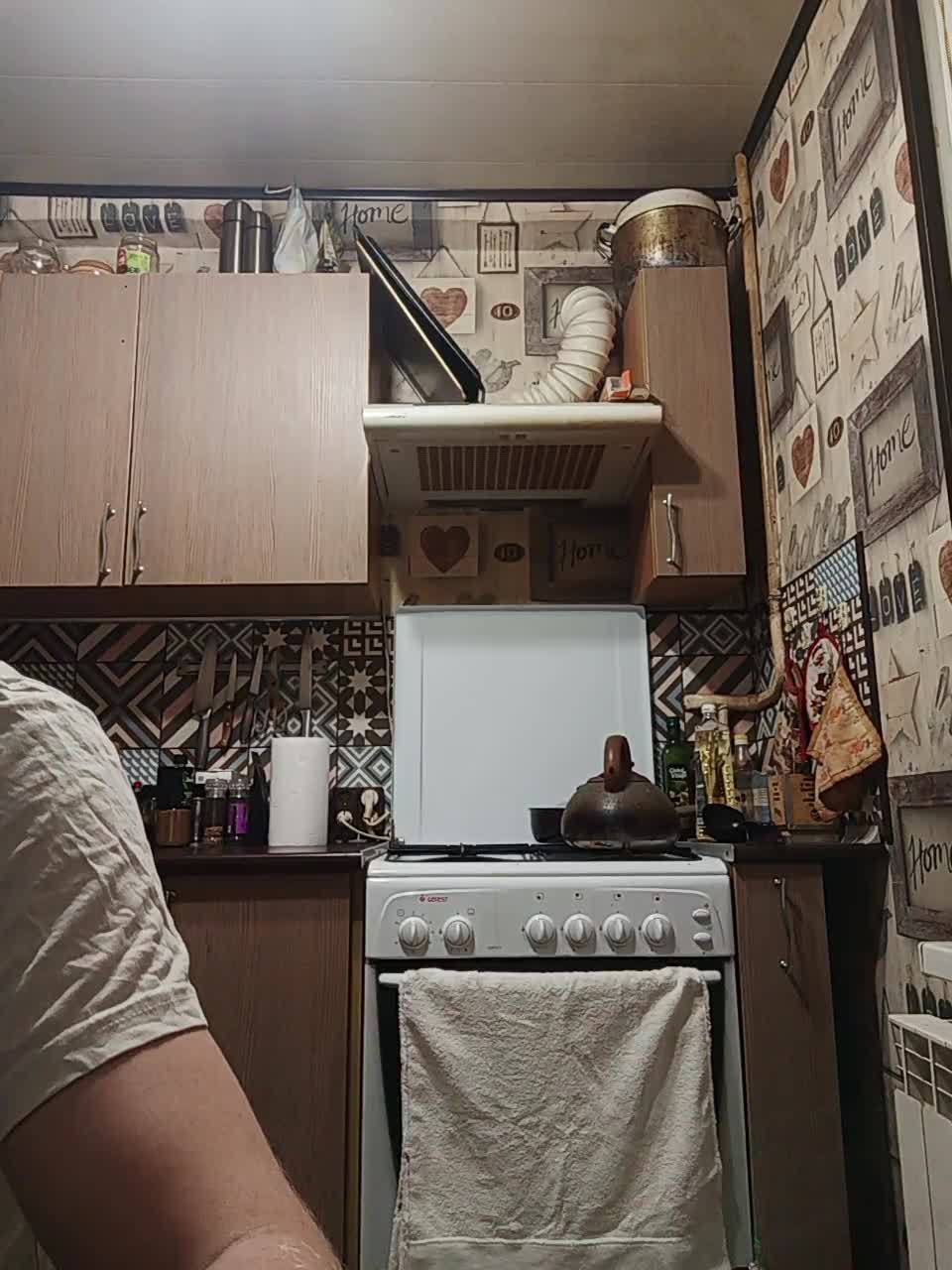 View or download file acidpoof on 2024-11-30 from bongacams