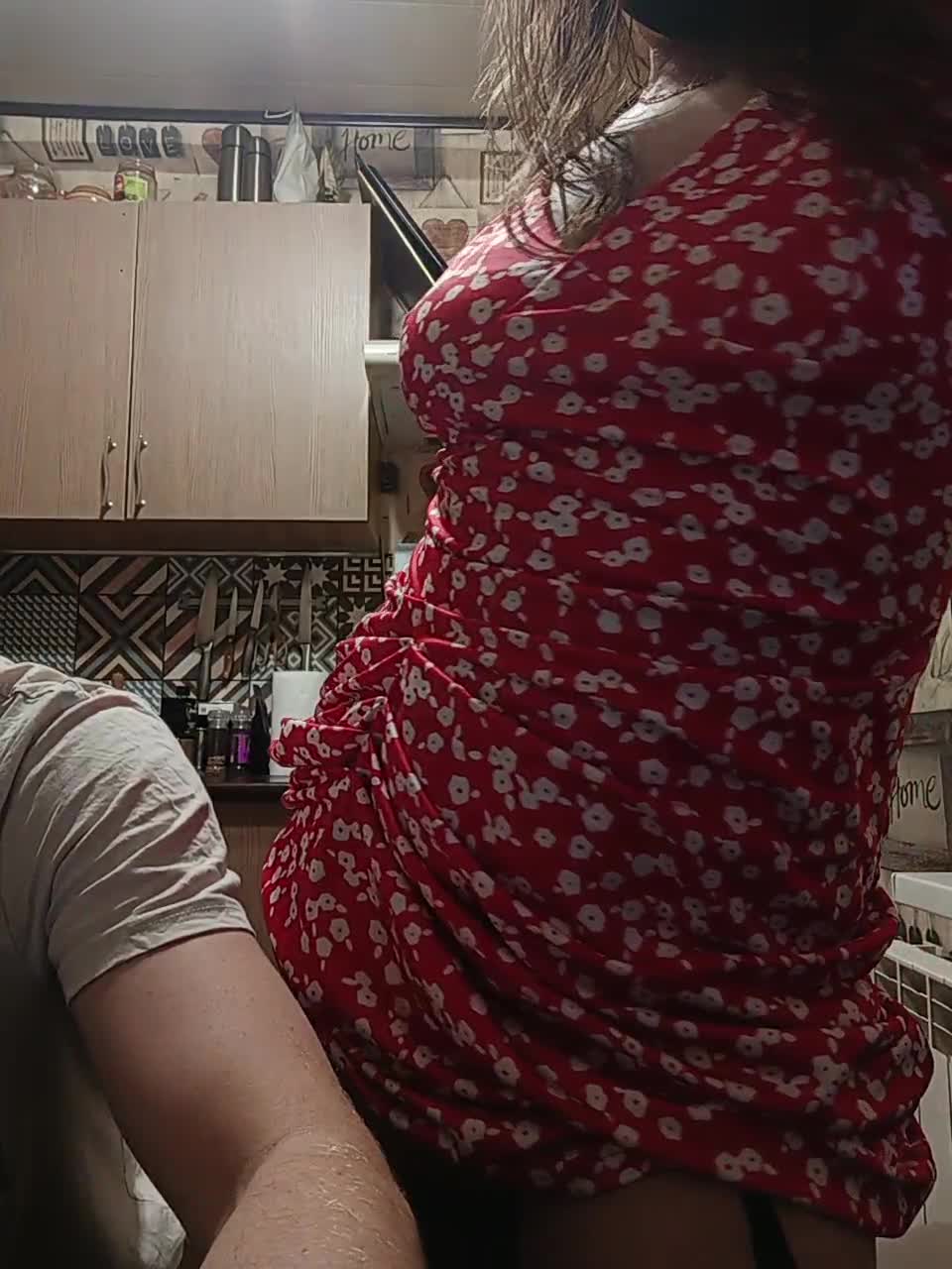 View or download file acidpoof on 2024-11-30 from bongacams