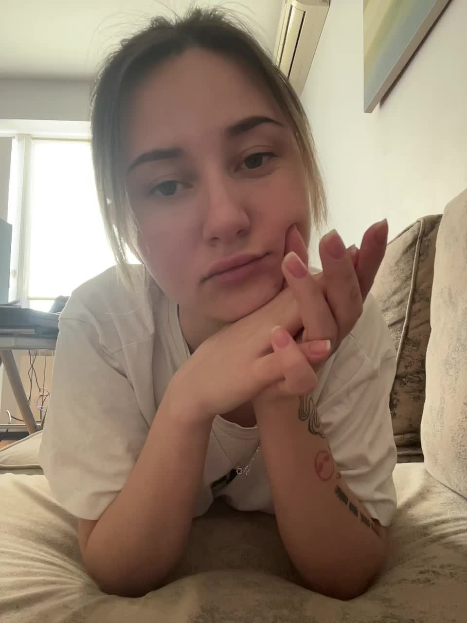 View or download file alisa21_1 on 2024-11-30 from bongacams