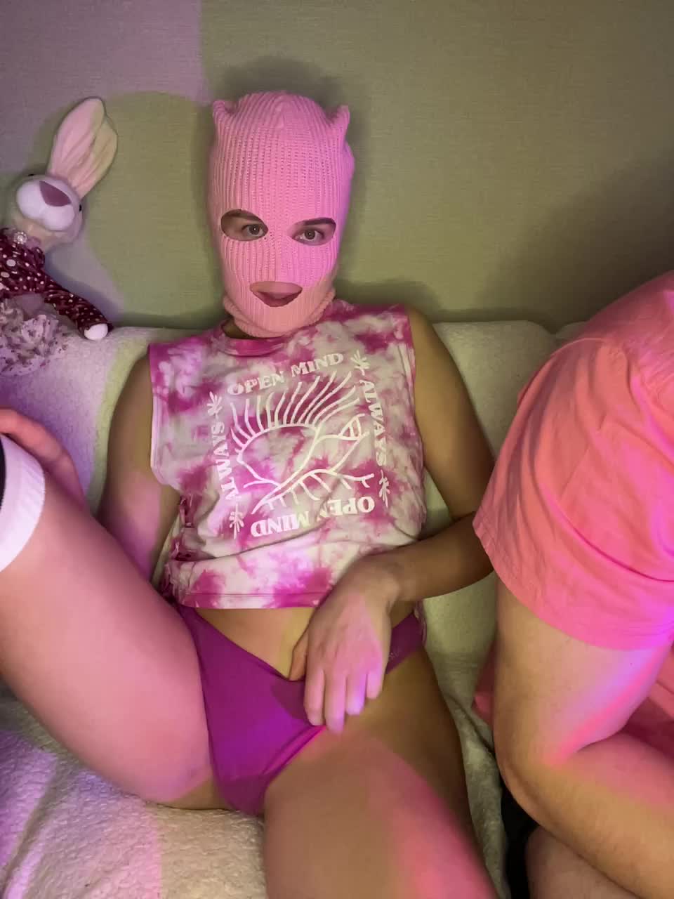 View or download file clyde_bonnie on 2024-12-01 from bongacams