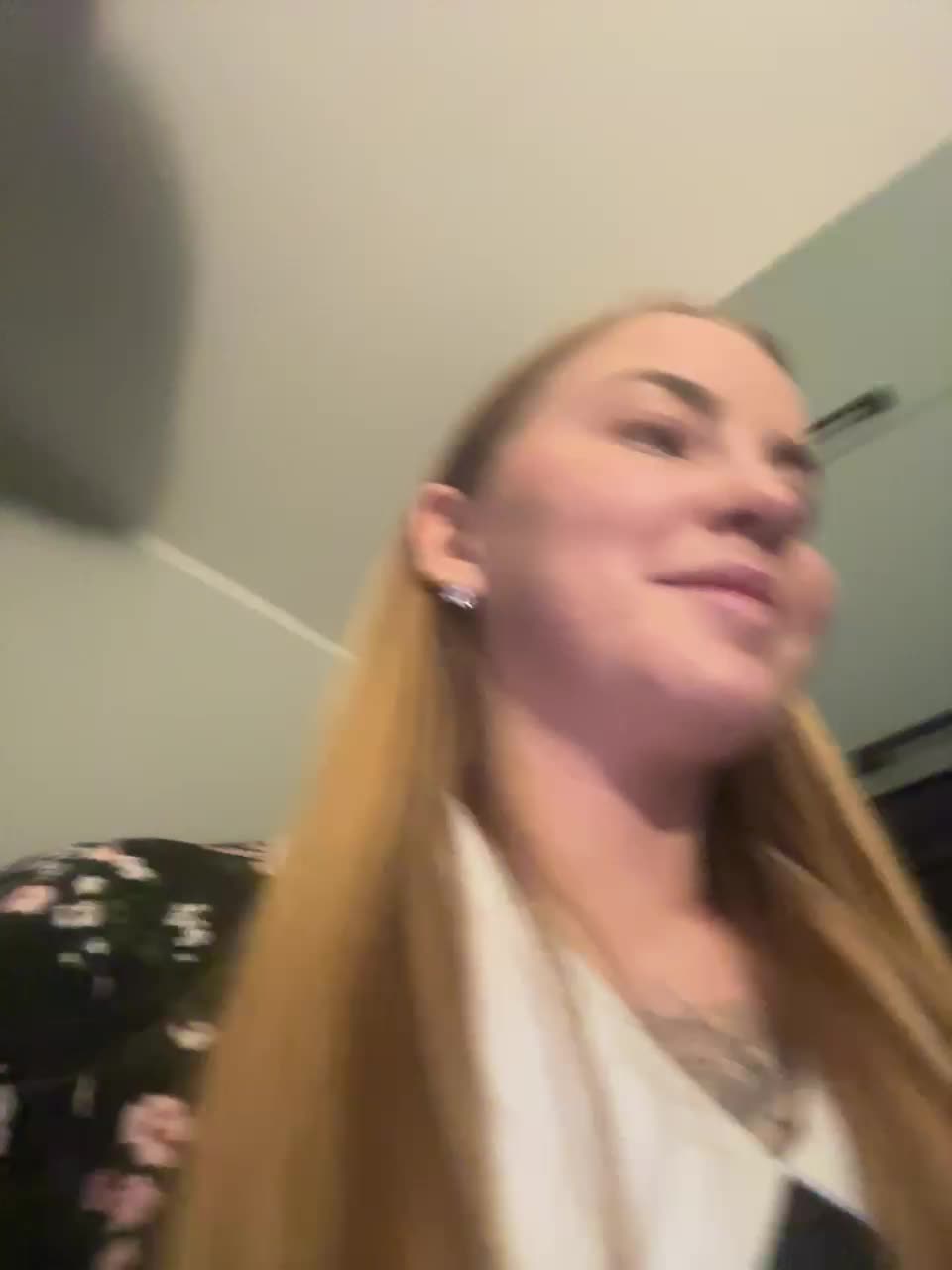 View or download file milana12071 on 2024-12-01 from bongacams