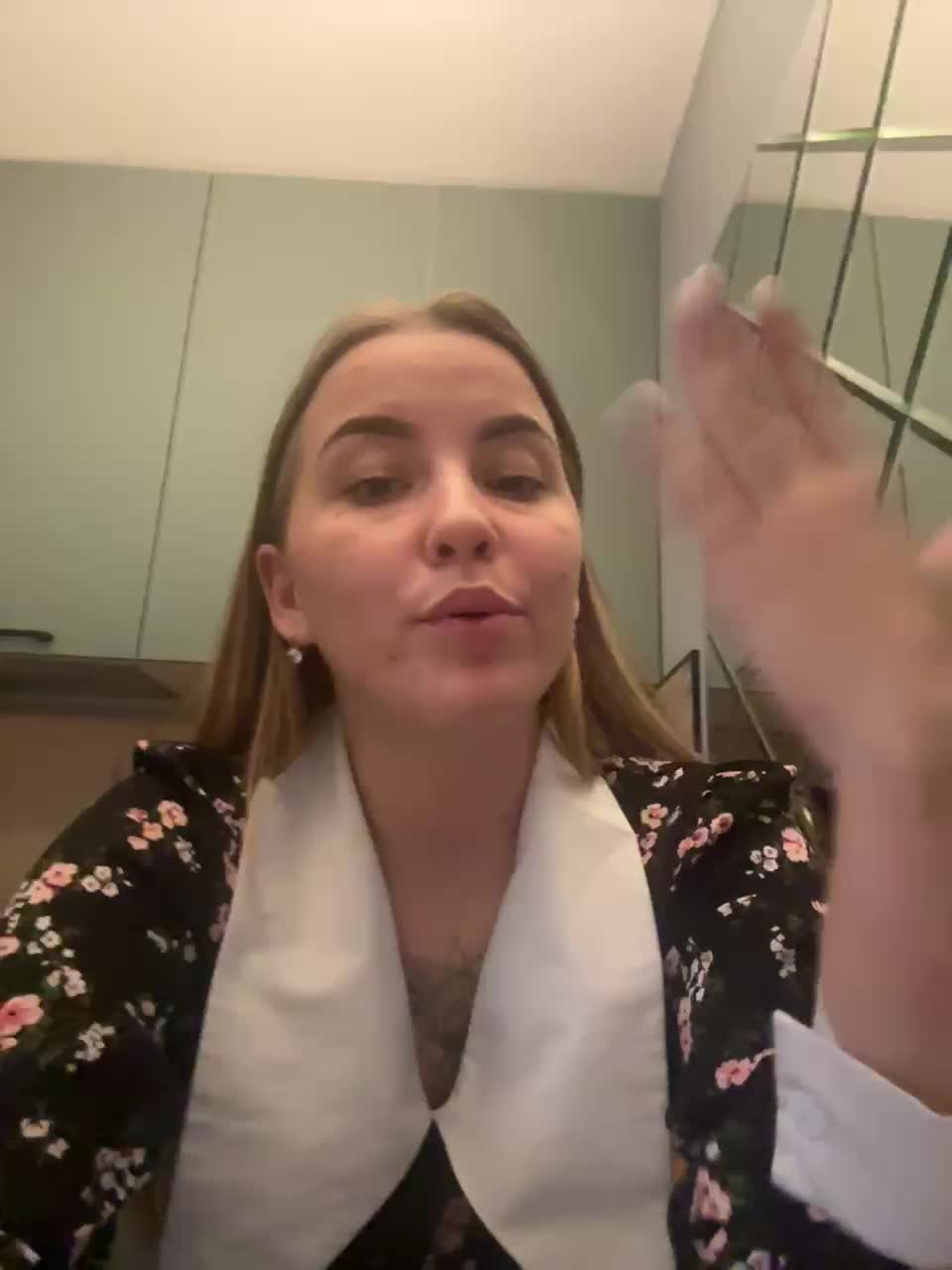 View or download file milana12071 on 2024-12-01 from bongacams