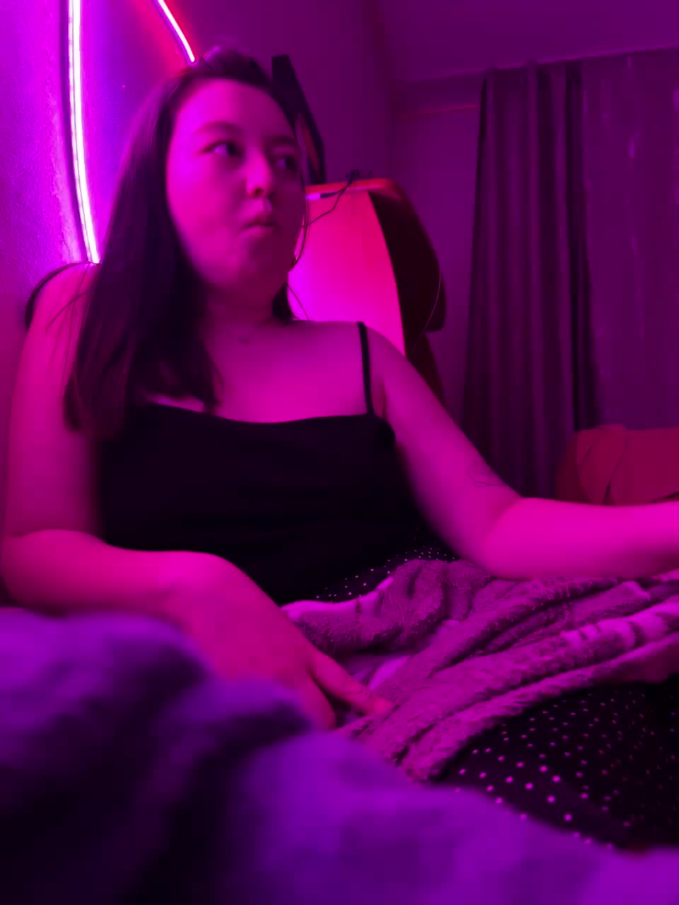 View or download file asya on 2024-12-04 from bongacams