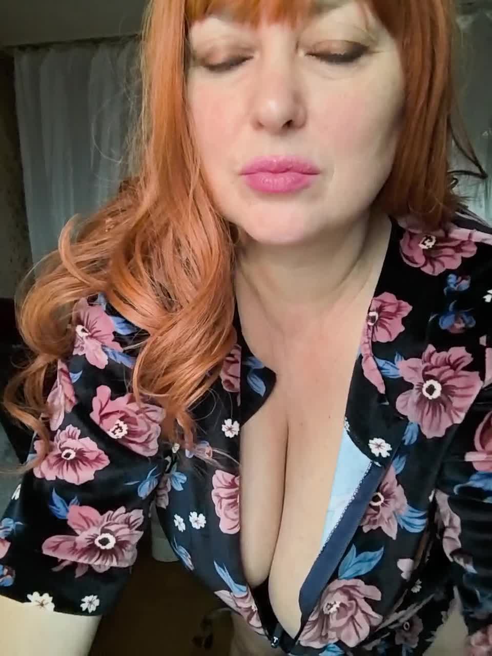 View or download file janna37 on 2024-12-04 from bongacams