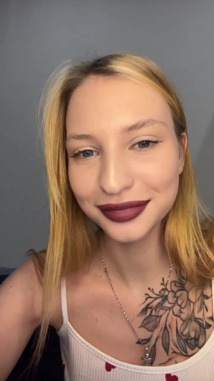 View or download file christi_candy on 2024-12-05 from bongacams