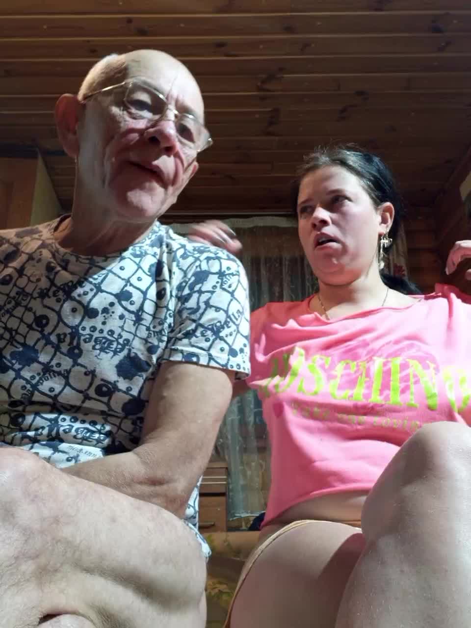 View or download file cindyxerics on 2024-12-05 from bongacams