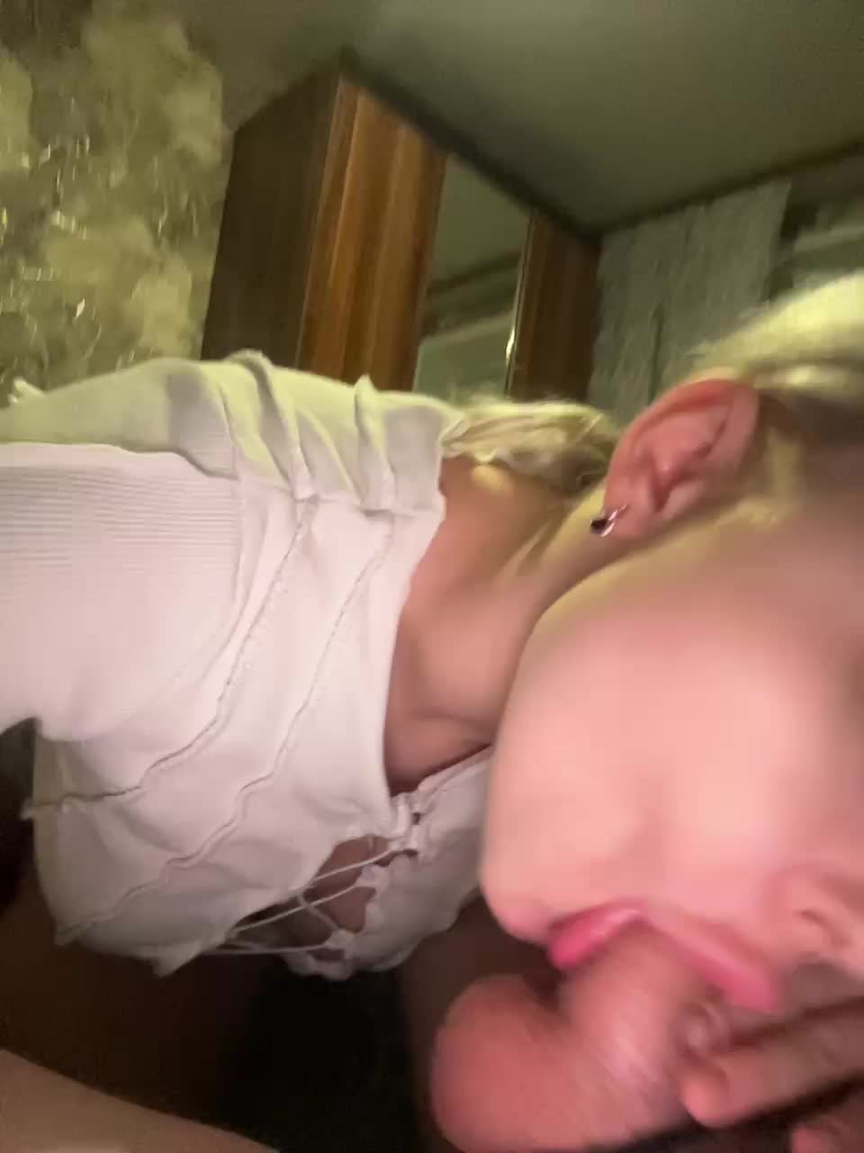 View or download file dkarsar777 on 2024-12-05 from bongacams