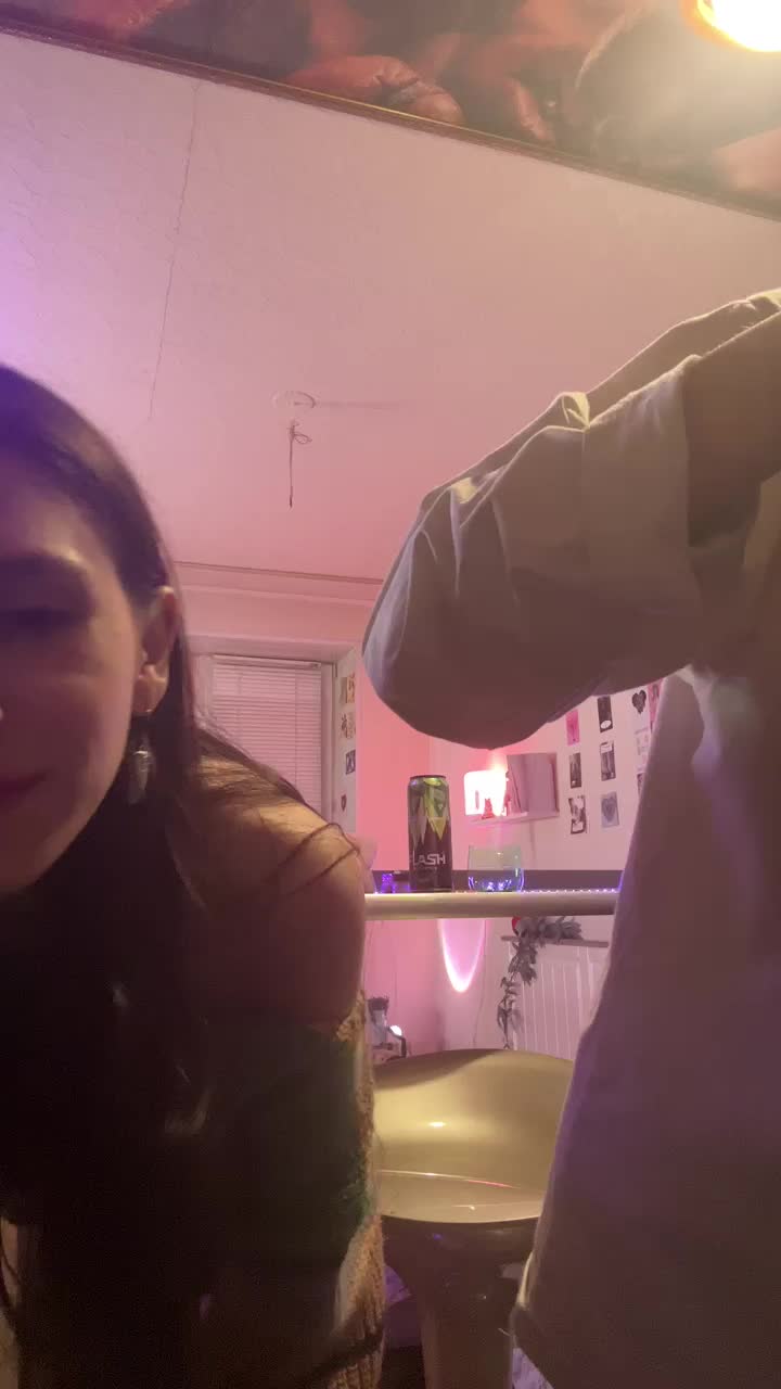 View or download file pizda_drozda on 2024-12-05 from bongacams