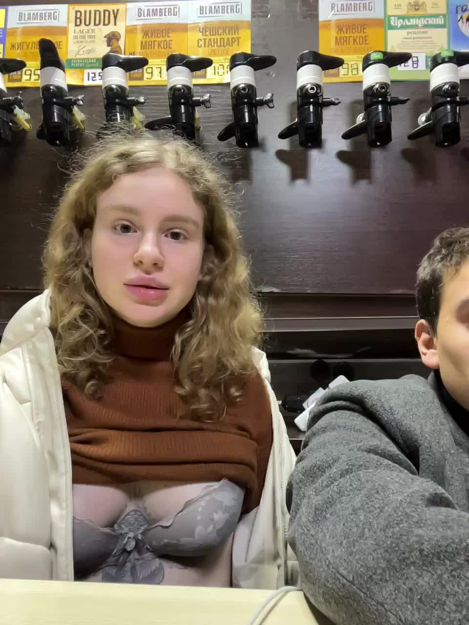 View or download file viktoriaastr on 2024-12-05 from bongacams