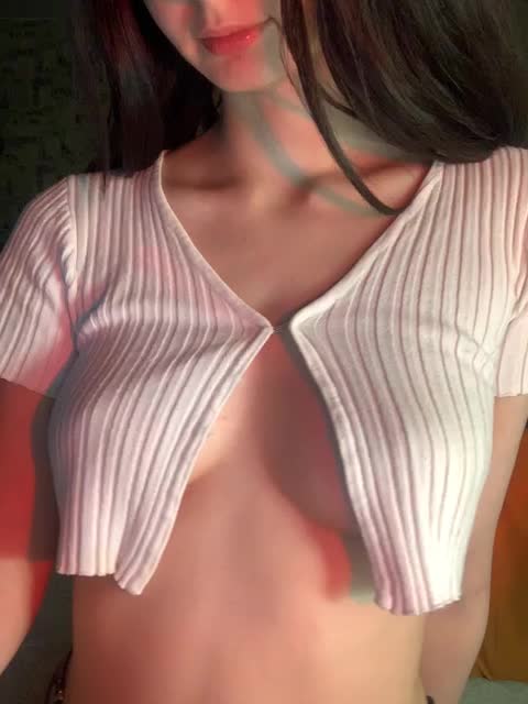 View or download file lola_li on 2024-12-06 from bongacams