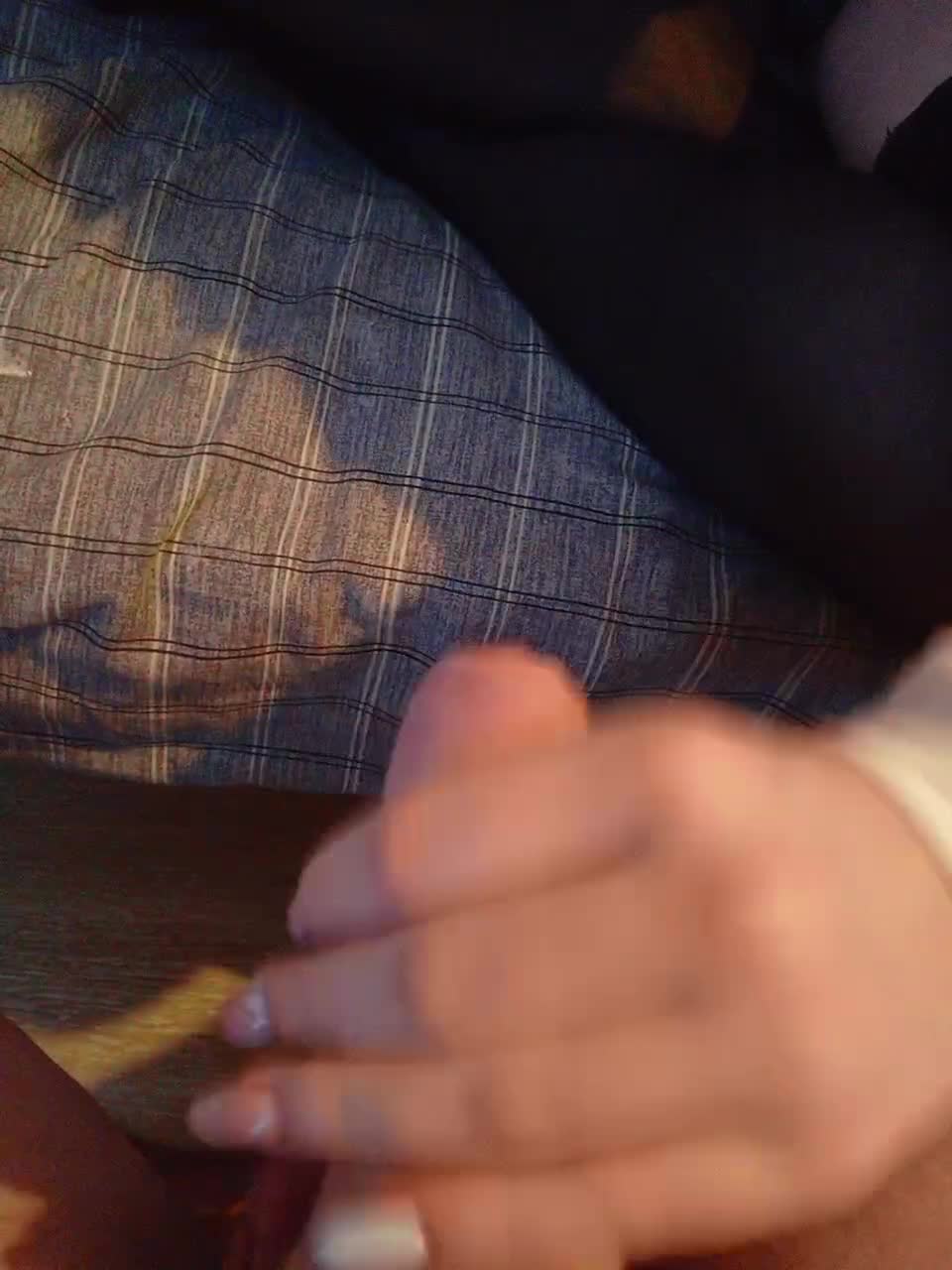 View or download file markandhella on 2024-12-06 from bongacams