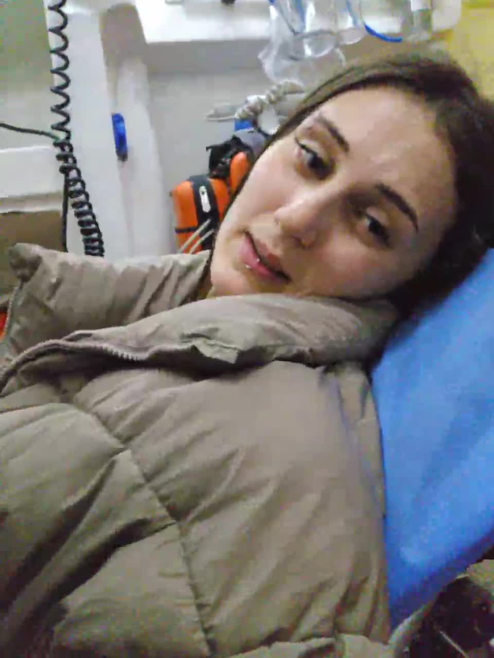 View or download file close_and_closer2 on 2024-12-07 from bongacams