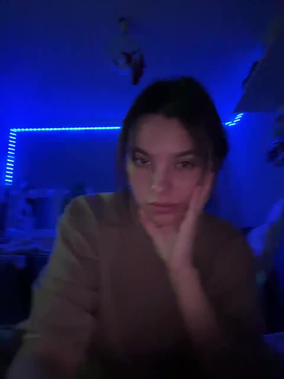 View or download file lissazmark2 on 2024-12-07 from bongacams