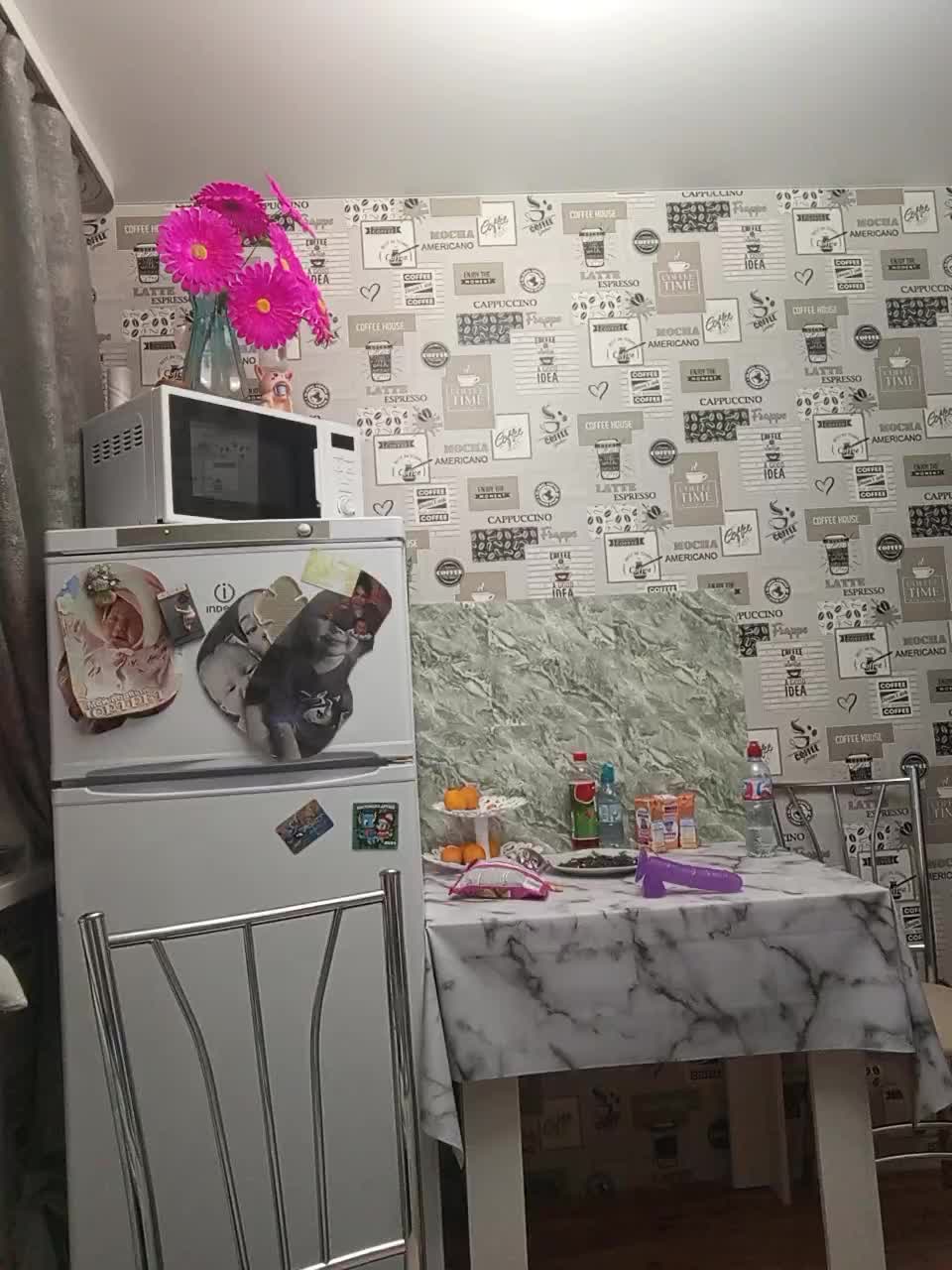 View or download file niki233221 on 2024-12-07 from bongacams