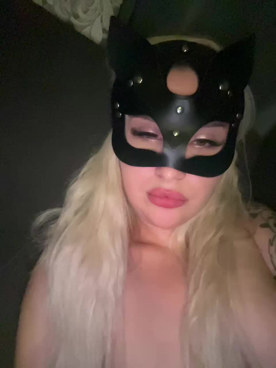 View or download file yanrom26dwm on 2024-12-07 from bongacams